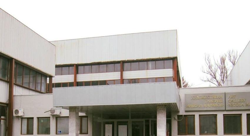 Двама художници предложени за почетно гражданство