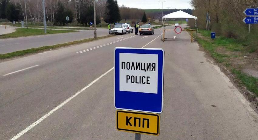 Шофьор от Търговищко мина разградско КПП с лъжа