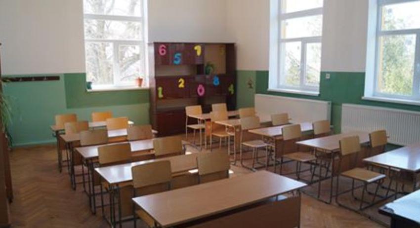Започва приема на документи за първи клас