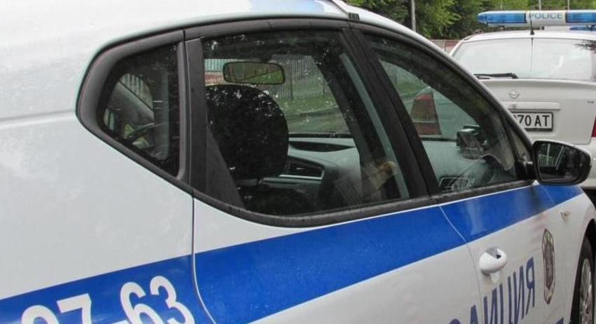 Скандал в двора на училище в Търговище изпрати 18-годишно момче в болницата