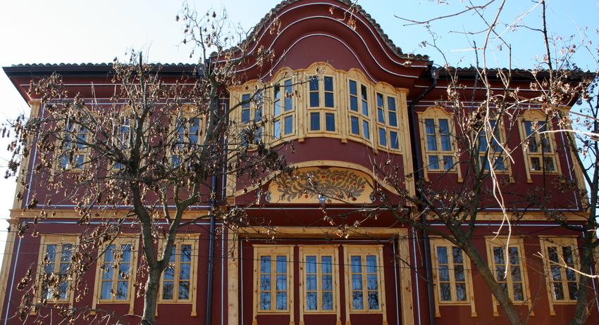 Хаджи Ангеловата къща грейна обновена и въздействаща