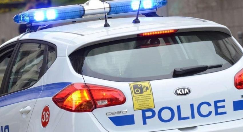 Задържаха неправоспособен водач на товарен автомобил 