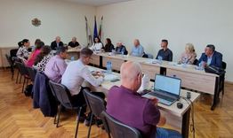 Постигнаха съгласие за разпределението на местата в секционните комисии