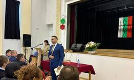 Областният управител уважи празника на град Антоново