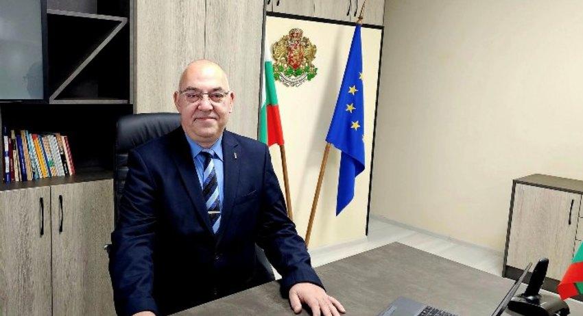 Поздрав на областния управитгел инж. Йоан Пеев по повод първия учебен ден