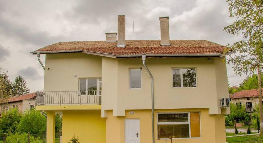 Община Търговище обявява конкурс за управлението на две социални услуги