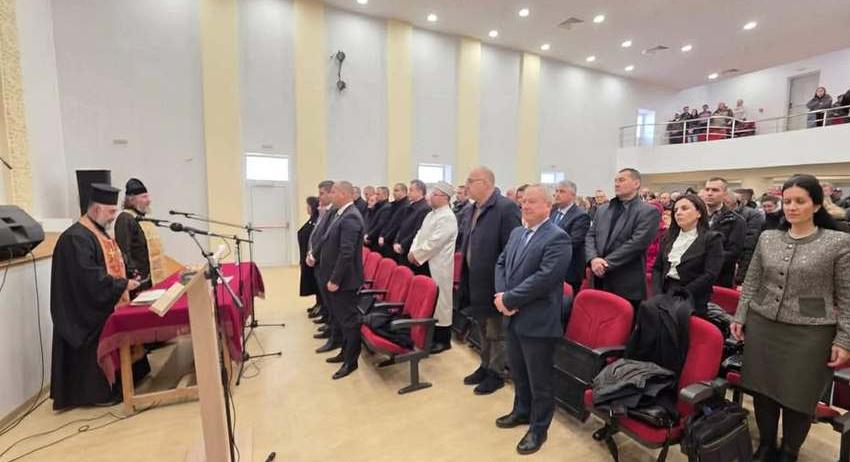 Областният управител инж. Йоан Пеев присъства на празника на град Антоново