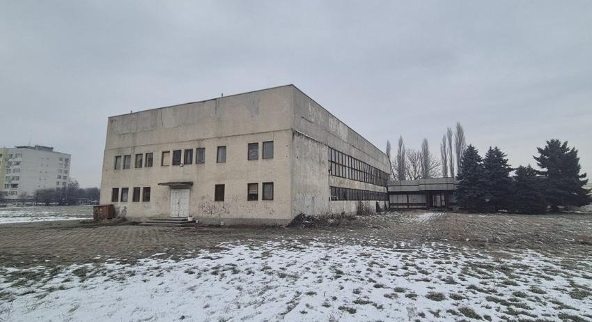 Обявена е обществена поръчка за ремонти на спортна инфраструктура