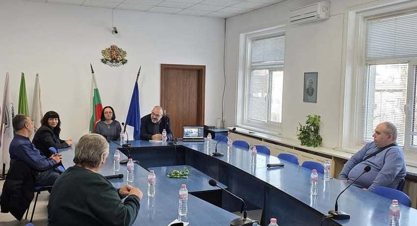 Процесът по въвеждането на еврото протича нормално