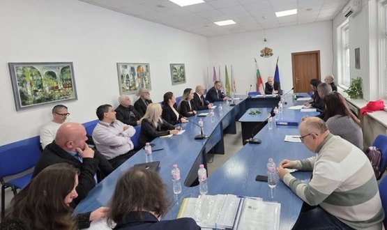 Консултации за Районна избирателна комисия за 28 Многомандатен избирателен район