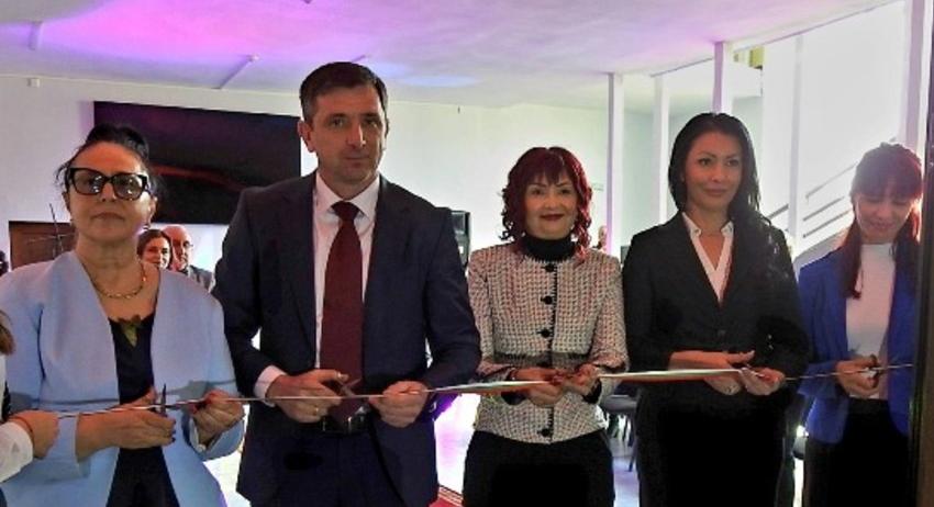 Откриха STEM центрове в Попово и Опака