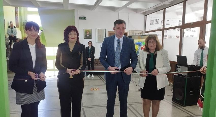 Откриха STEM център в Професионалната гимназия по селско стопанство „Никола Пушкаров“ в Попово